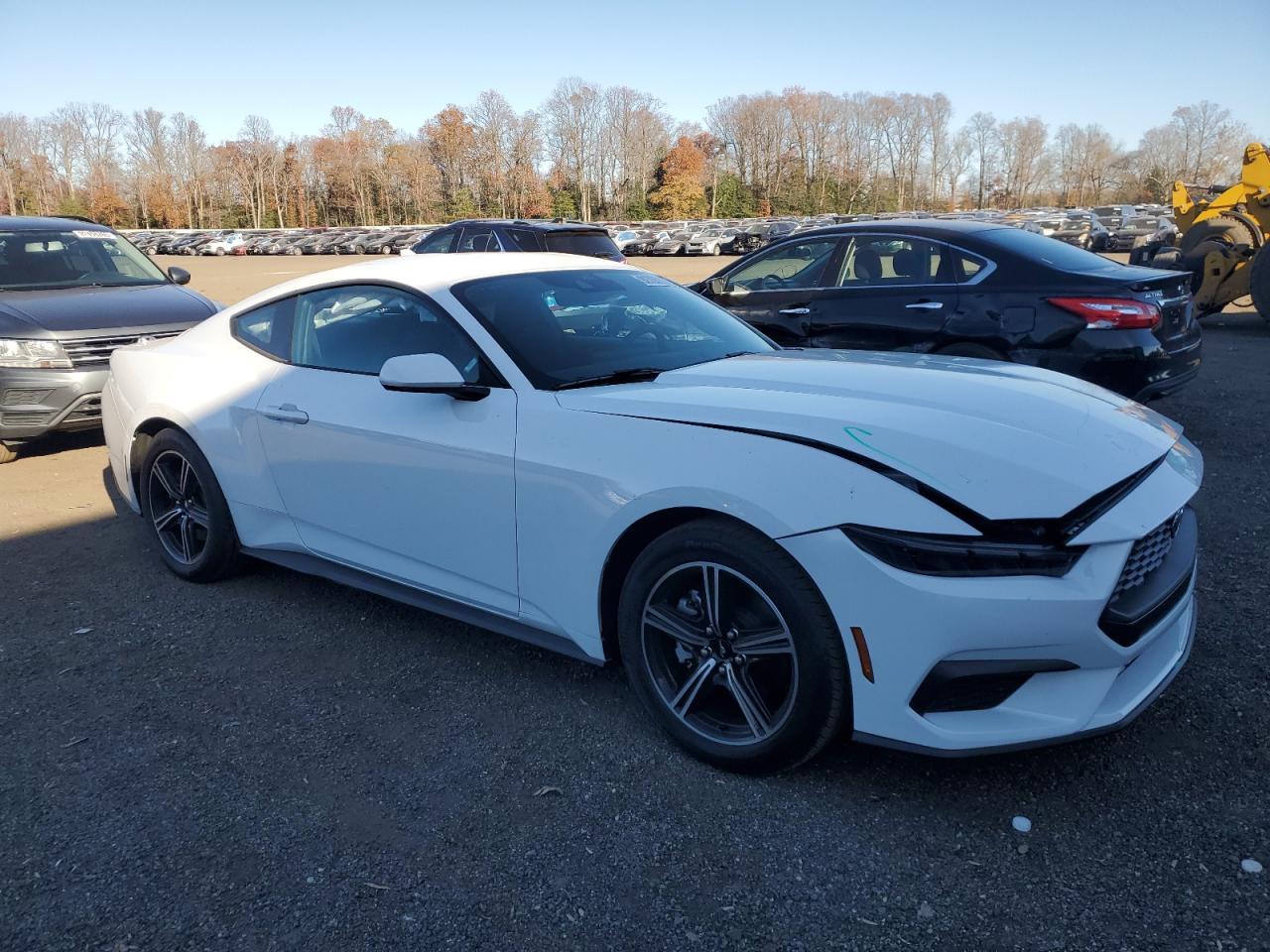 2025 Ford Mustang - Фото 4