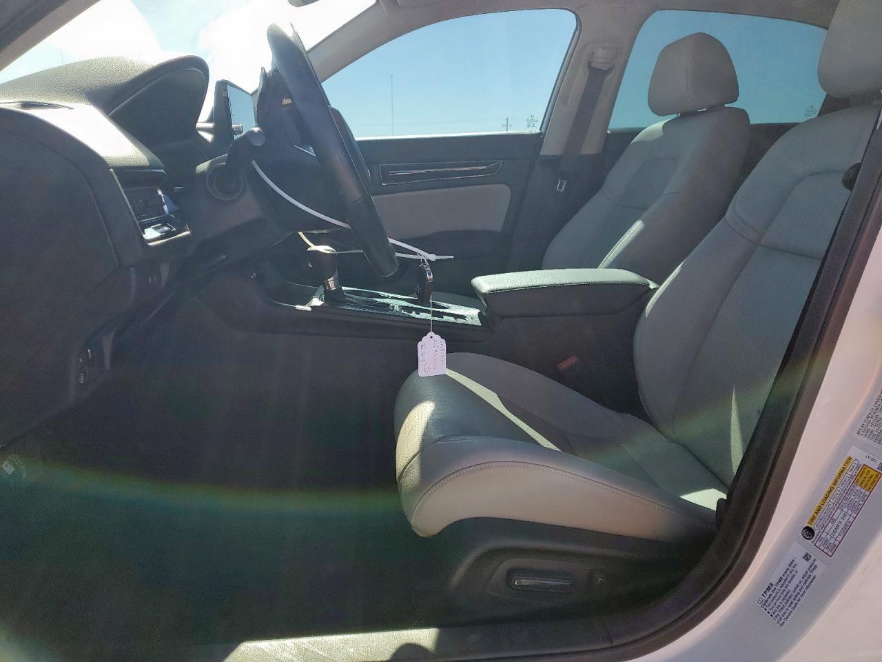 2023 Honda Civic Touring - Image 7