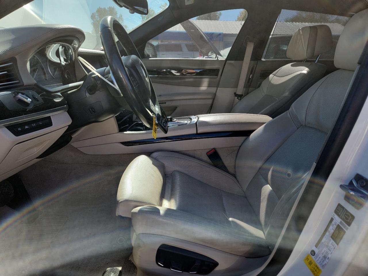 2013 BMW 750 Li - Фото 7