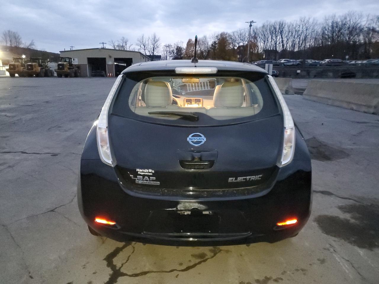2012 Nissan Leaf Sv - Image 6