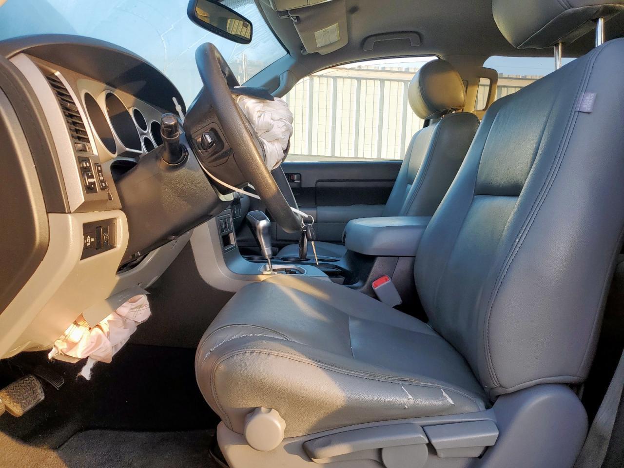 2012 Toyota Tundra Crewmax Sr5 - Image 7