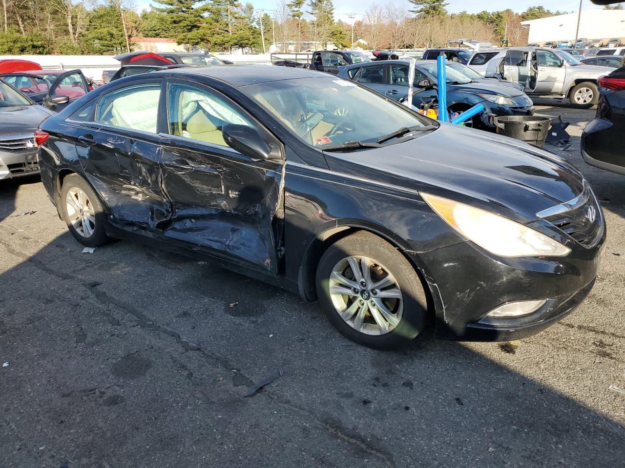 2013 Hyundai Sonata Gls - Image 4