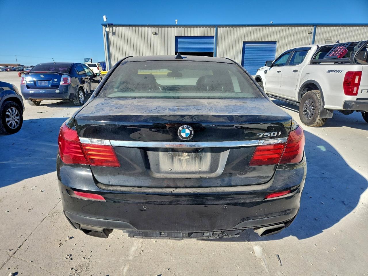 2013 BMW 750 I - Фото 6