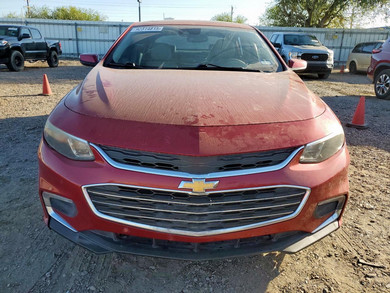 2016 Chevrolet Malibu - Image 5