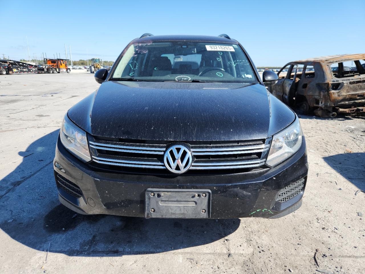 2017 Volkswagen Tiguan S - Image 5