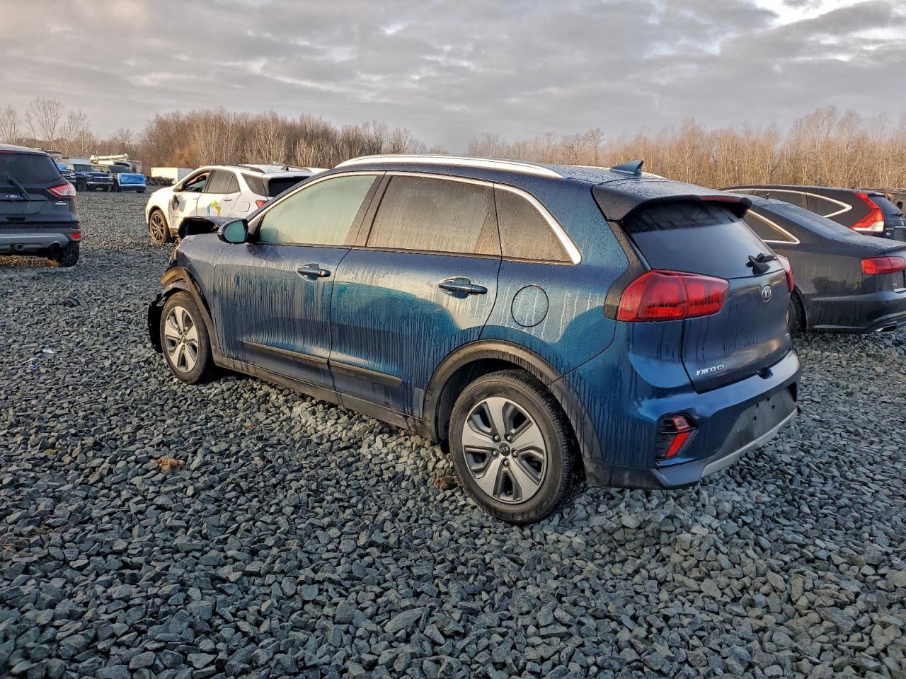 2020 Kia Niro Lx - Фото 2