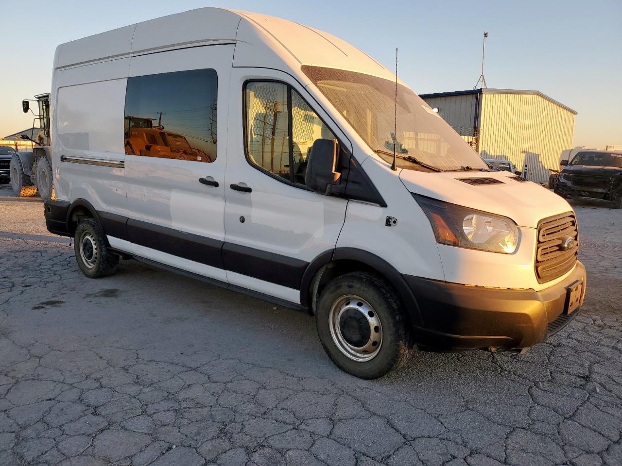 2019 Ford Transit T-250 - Image 4