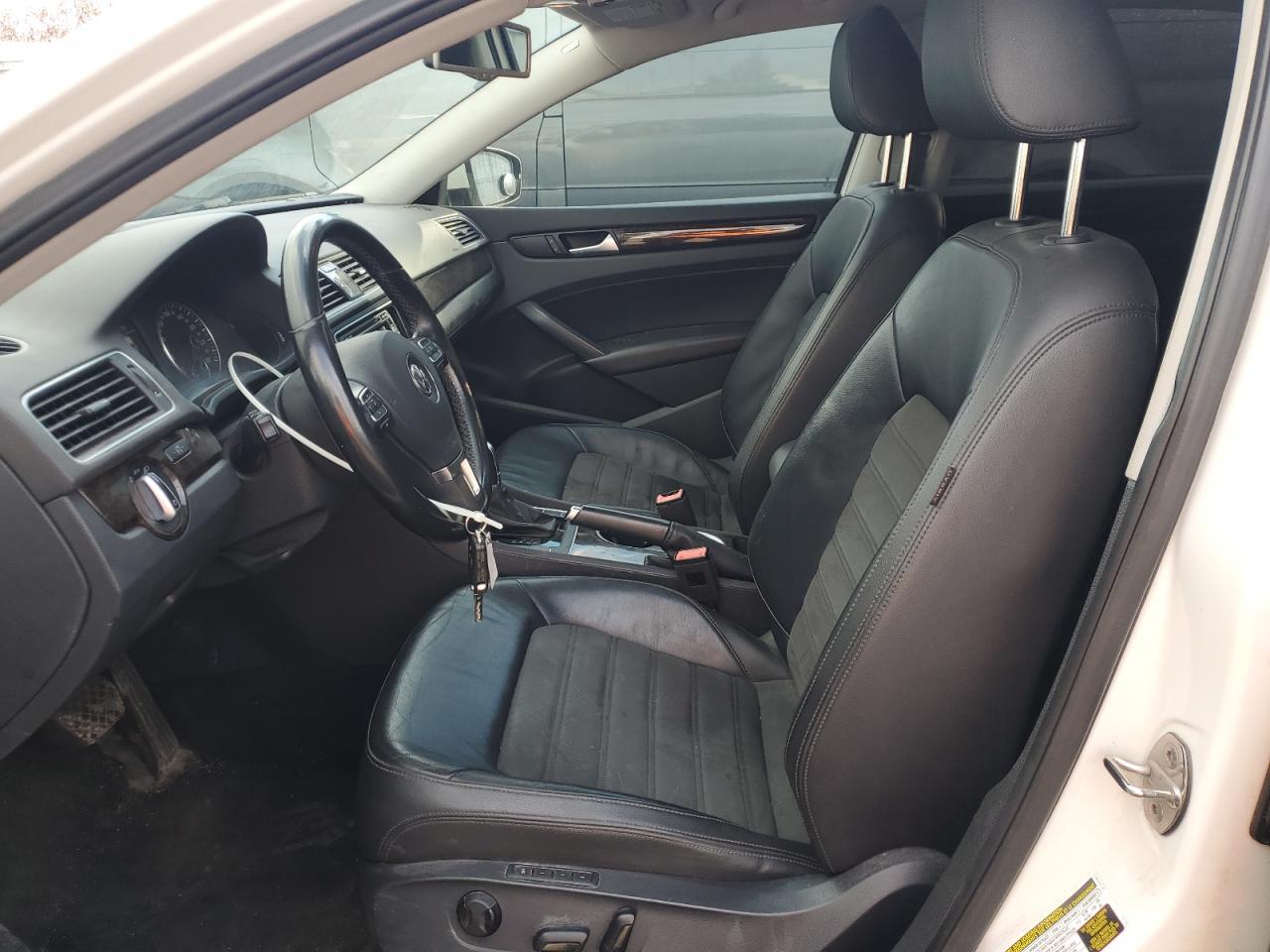 2015 Volkswagen Passat Sel - Фото 7