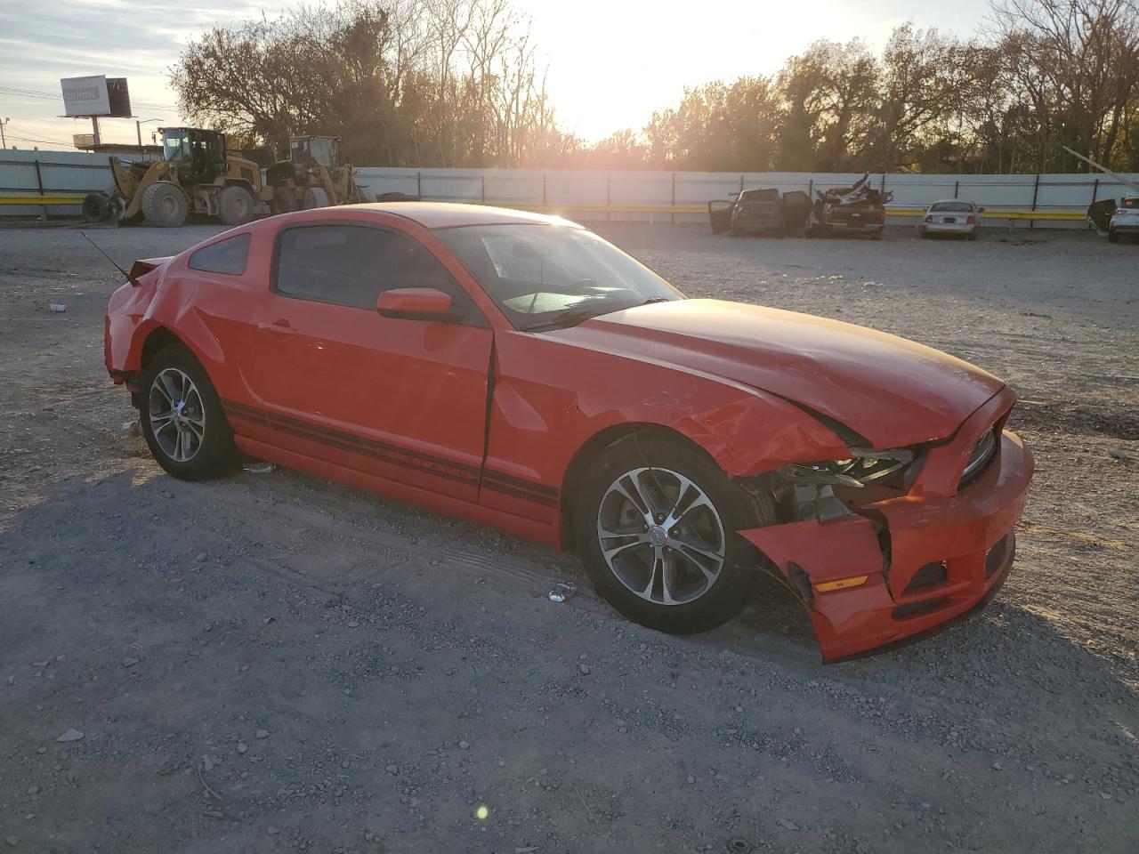 2014 Ford Mustang - Фото 4
