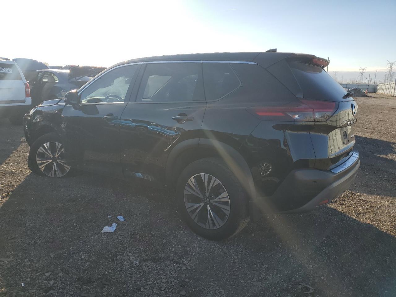 2021 Nissan Rogue Sv - Фото 2