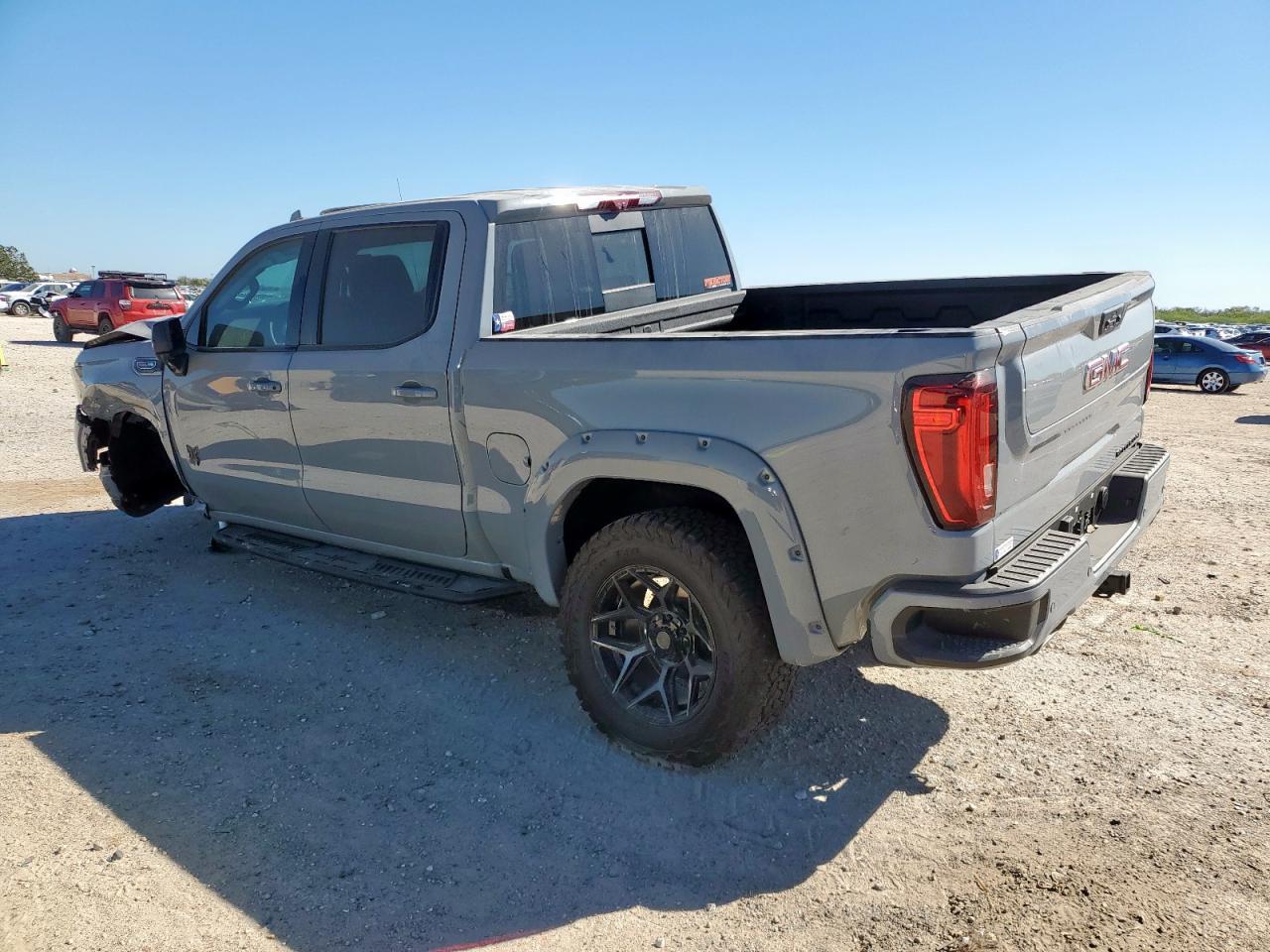 2025 GMC Sierra K1500 At4 - Фото 2