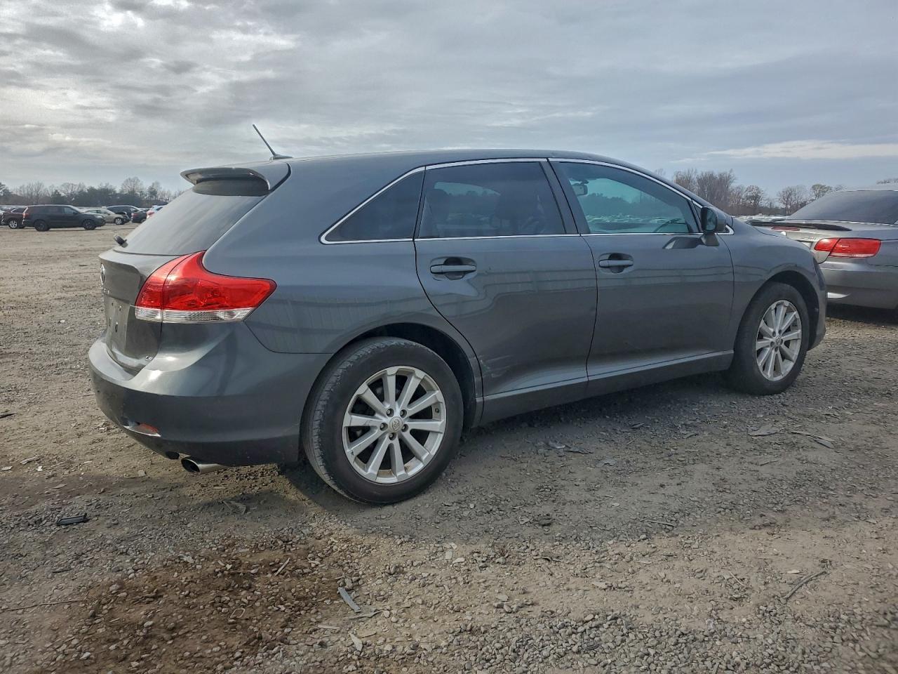 2012 Toyota Venza Le - Фото 3