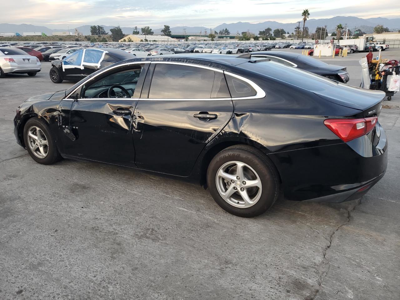 2018 Chevrolet Malibu Ls - Image 2