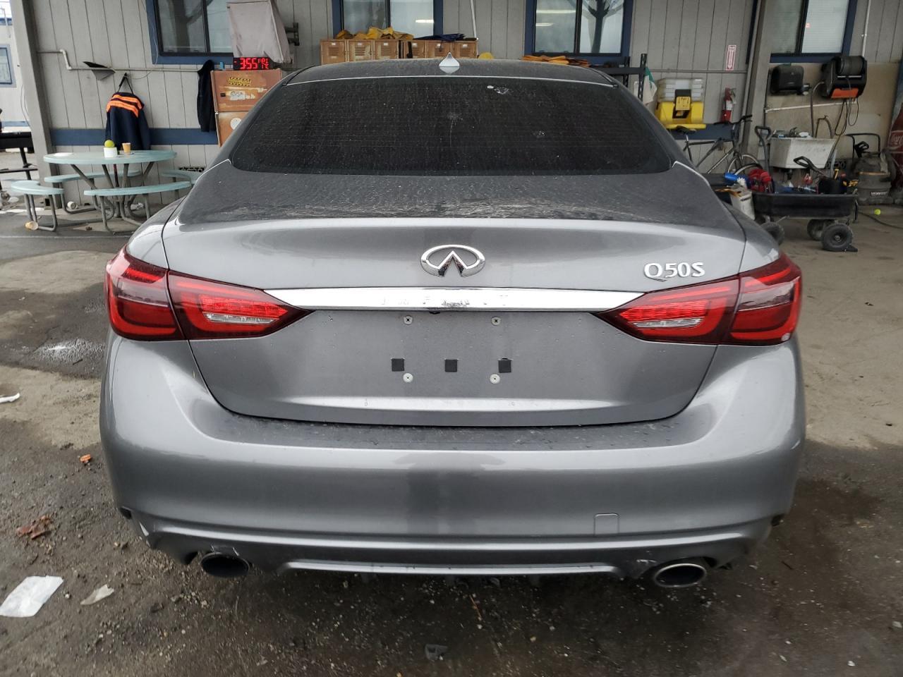 2018 Infiniti Q50 Luxe - Image 6