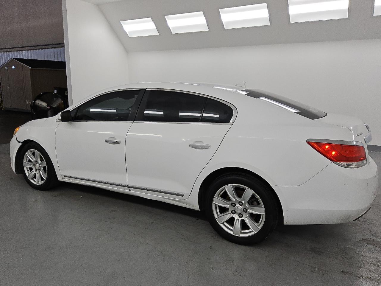 2013 Buick Lacrosse - Фото 2