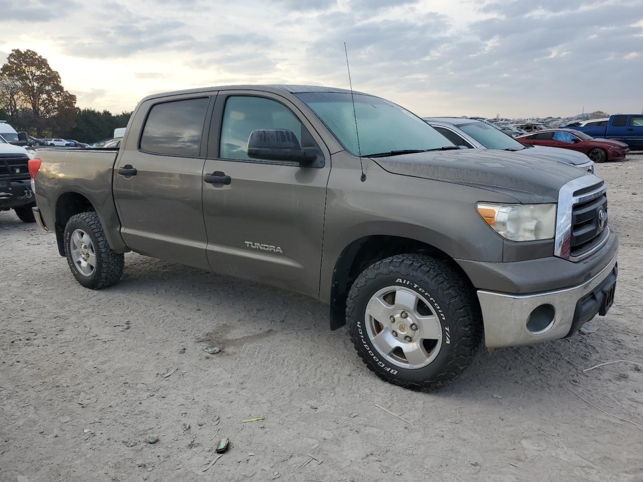 2013 Toyota Tundra Crewmax Sr5 - Фото 4