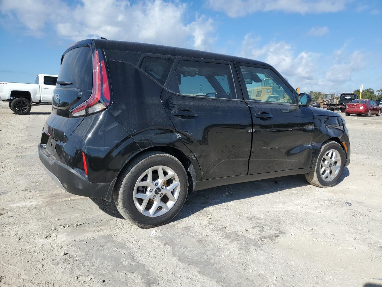 2025 Kia Soul Lx - Фото 3