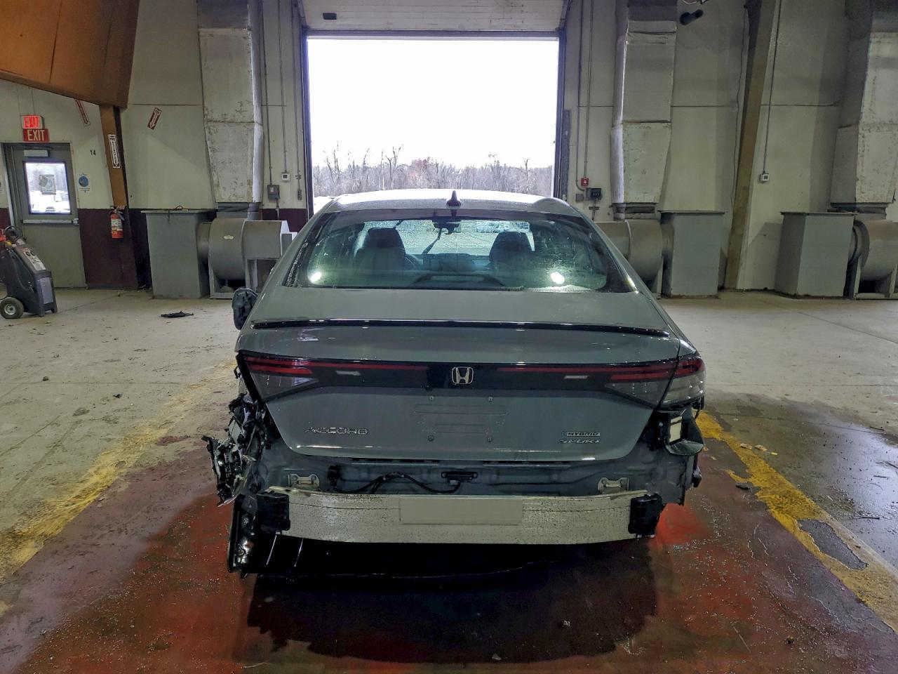 2024 Honda Accord Hybrid Sport - Image 6