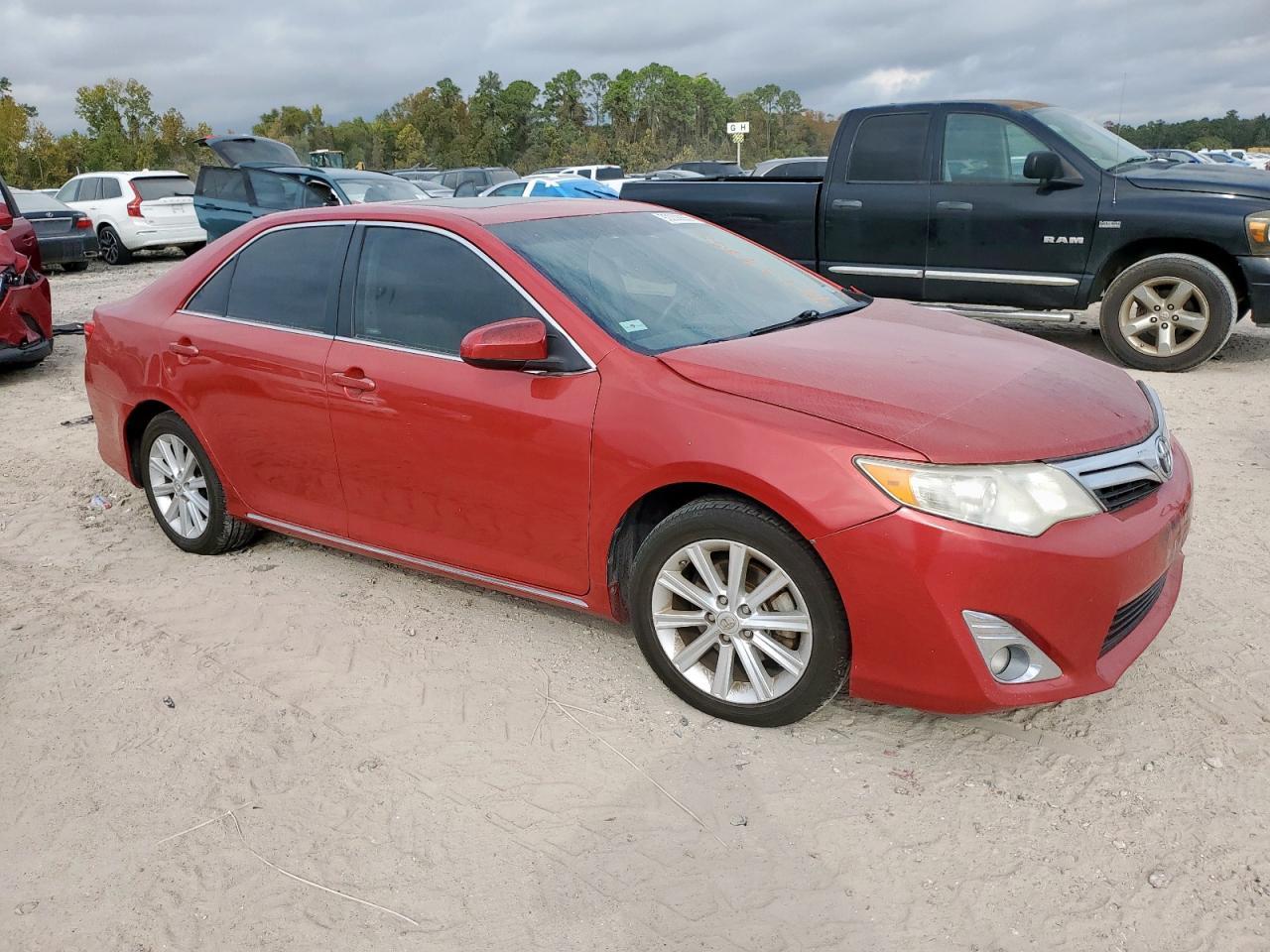 2013 Toyota Camry L - Image 4