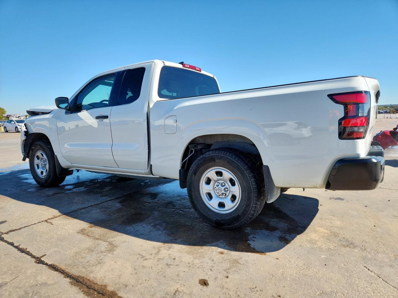 2024 Nissan Frontier S - Image 2