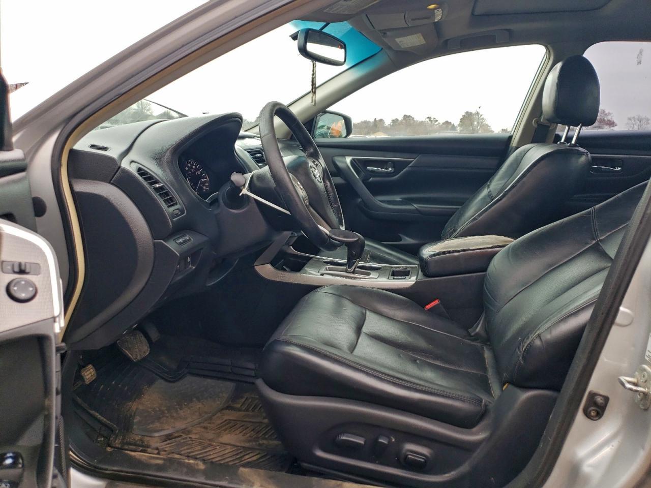2013 Niss Altima - Фото 7