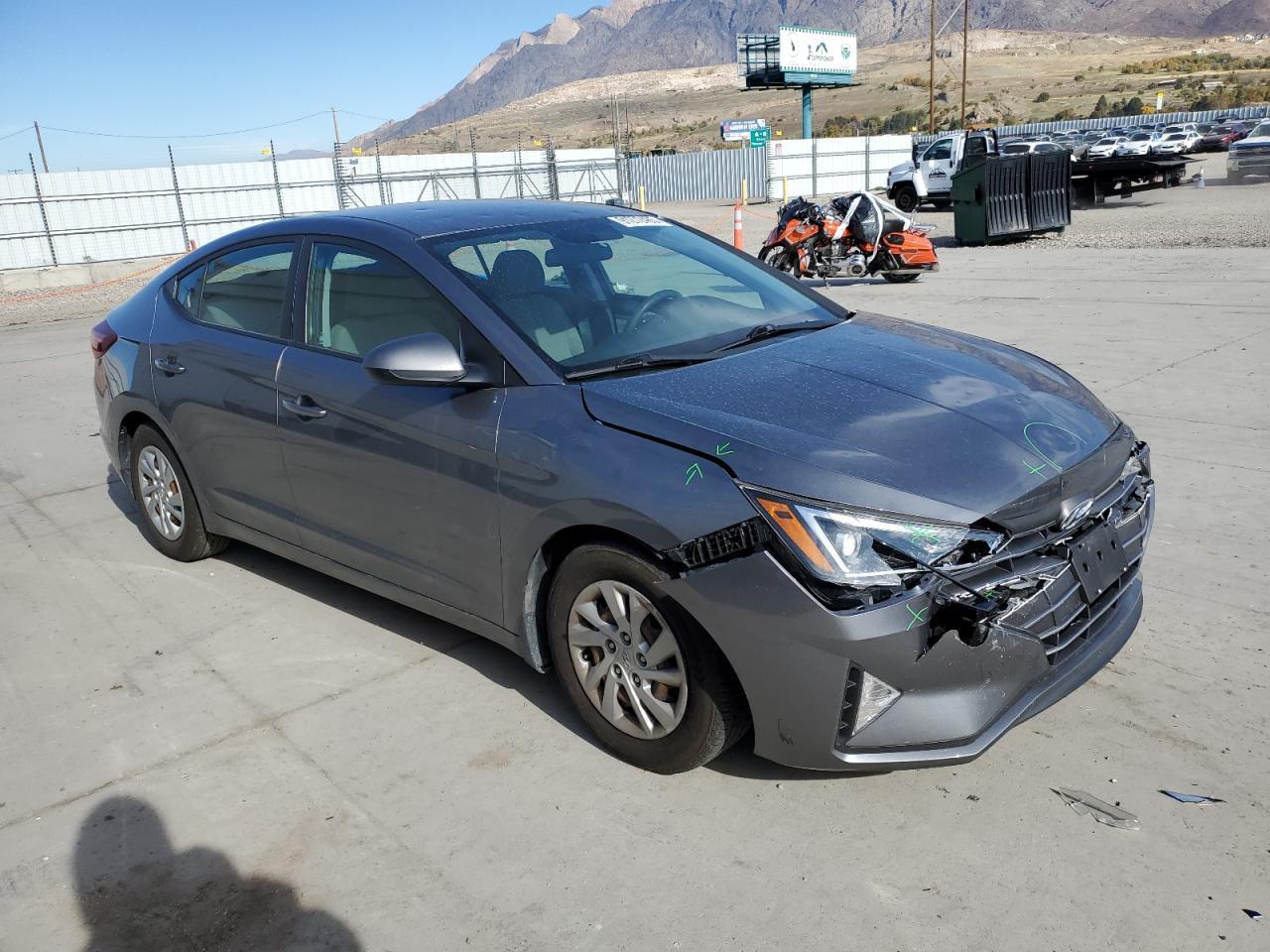 2019 Hyundai Elantra Se - Фото 4