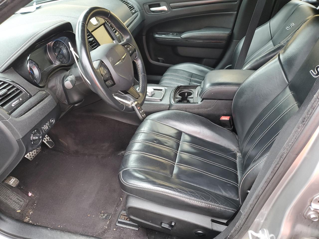 2016 Chrysler 300 S - Фото 7