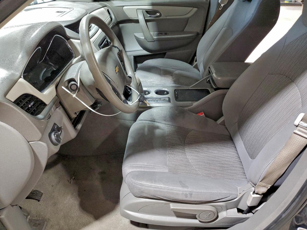 2013 Chevrolet Traverse Ls - Image 7