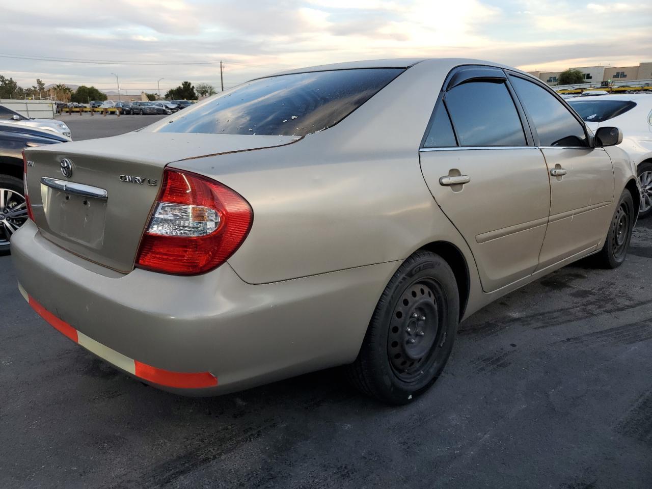 2003 Toyota Camry Le - Фото 3