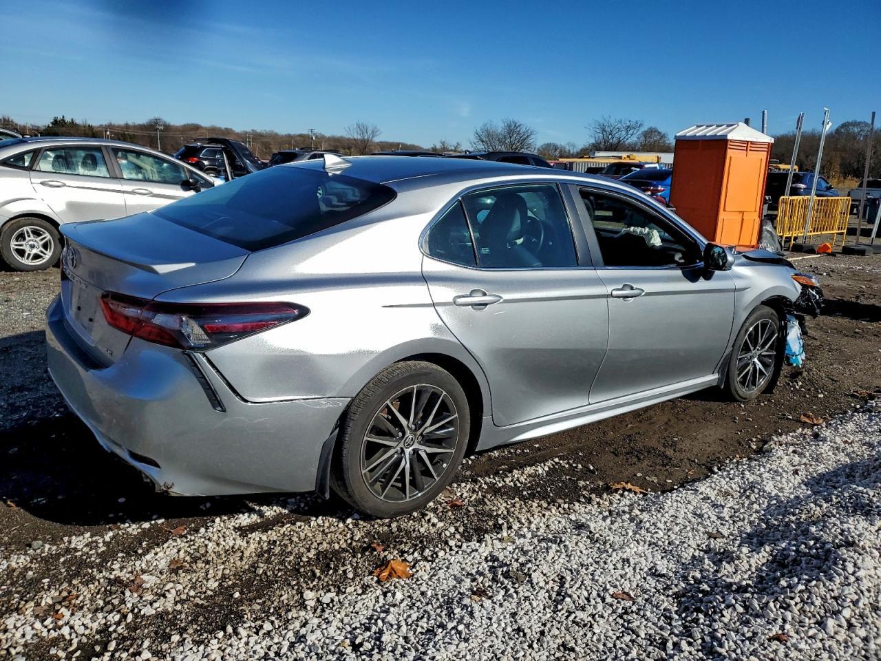 2024 Toyota Camry Se Night Shade - Фото 3