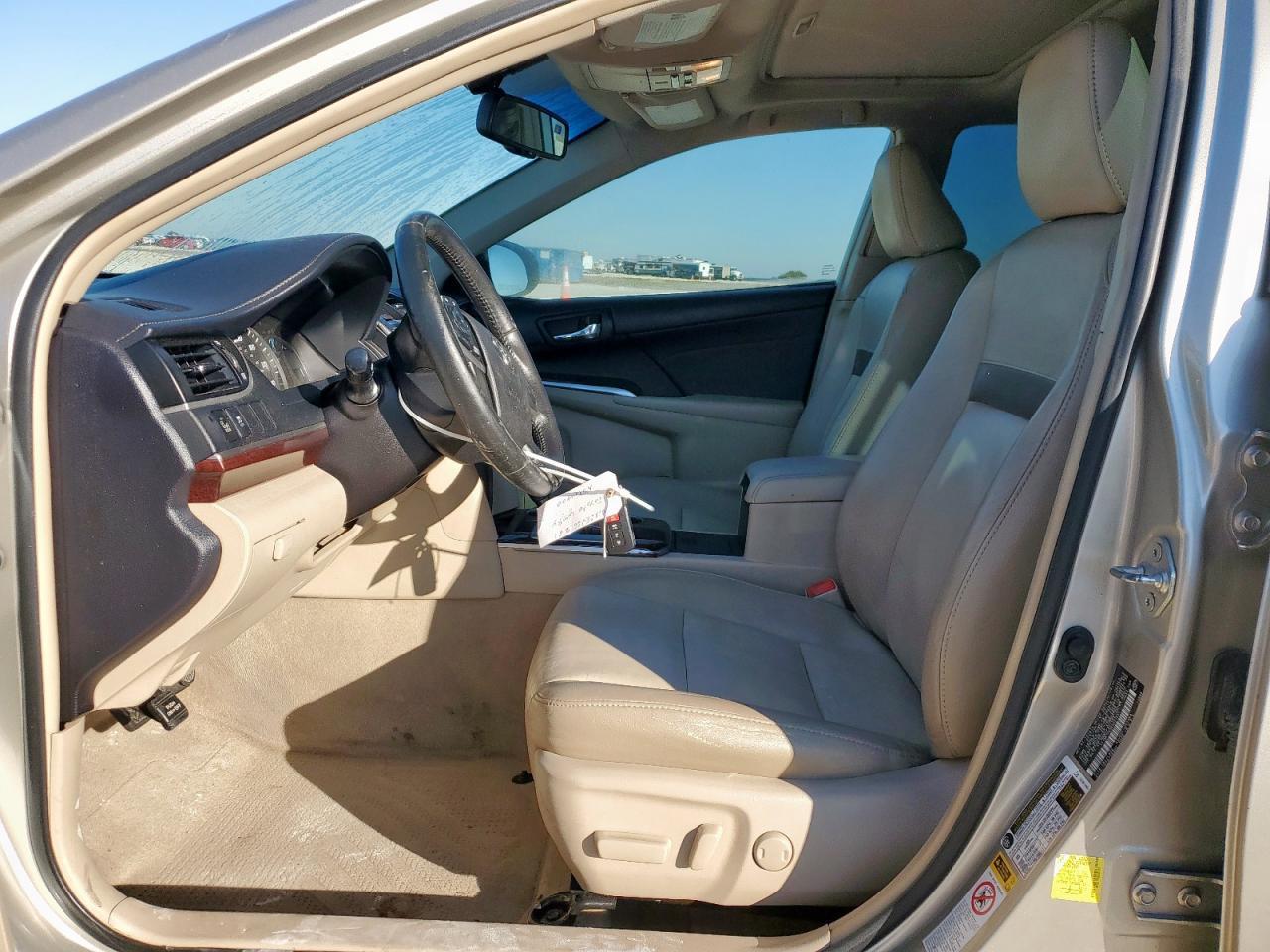 2014 Toyota Camry Se - Фото 7