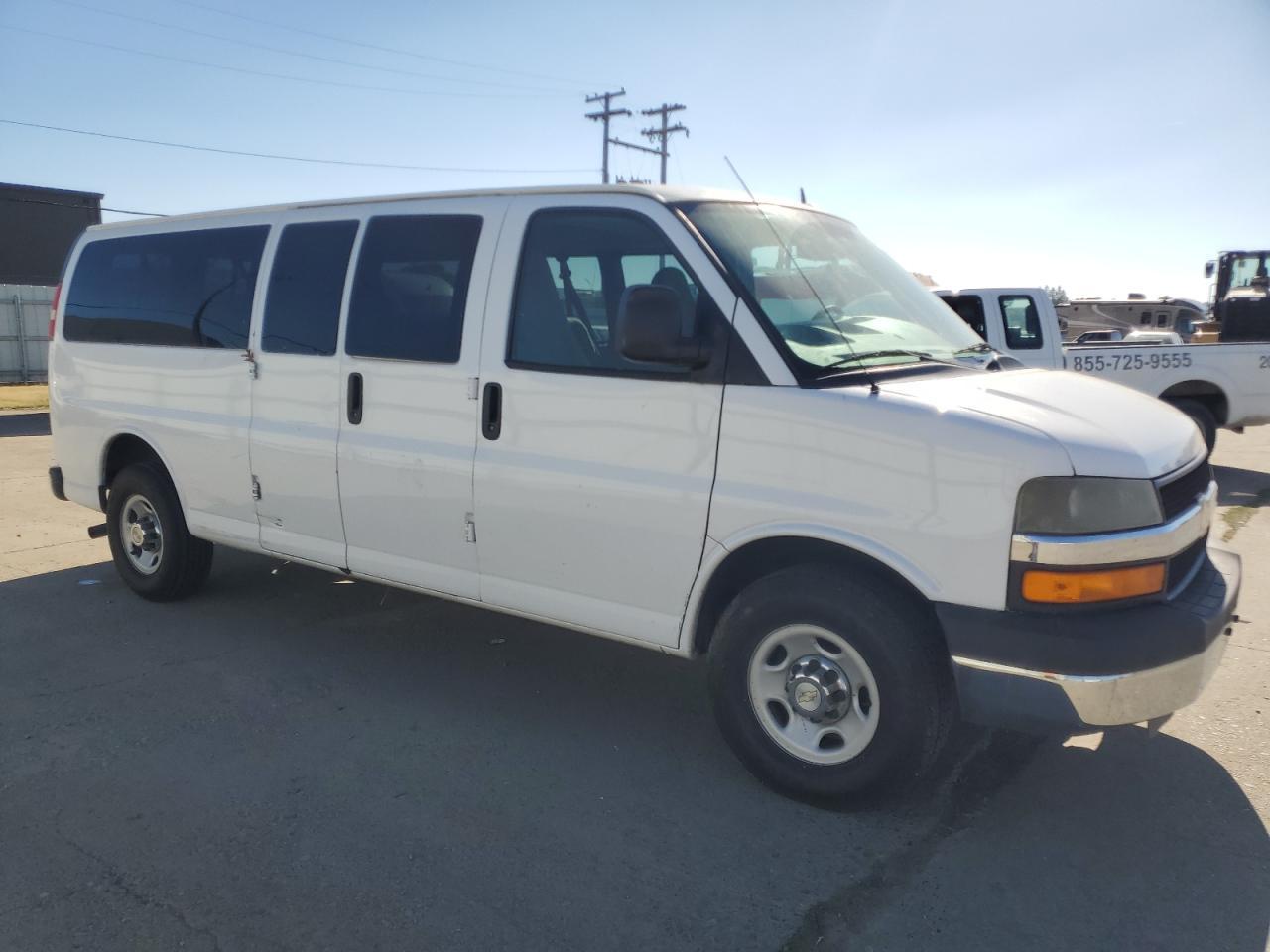 2011 Chevrolet Express G3500 Lt - Фото 4