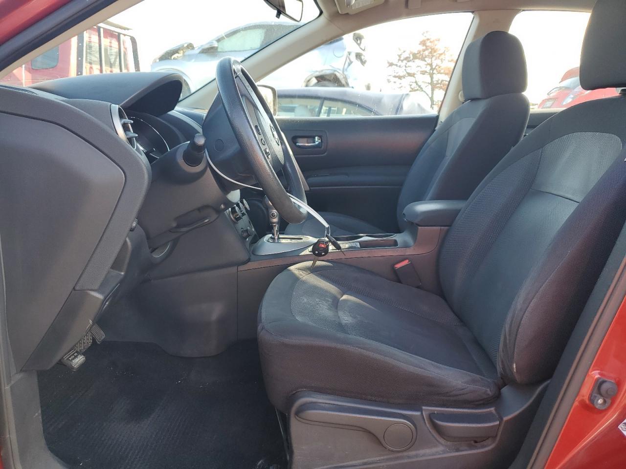 2015 Nissan Rogue Select S - Image 7