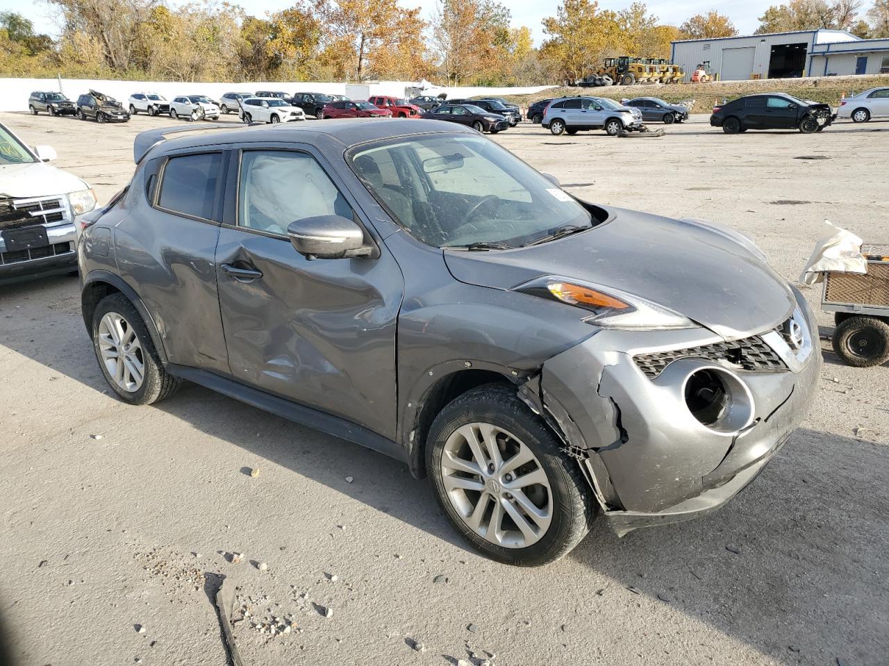 2015 Nissan Juke S - Image 4