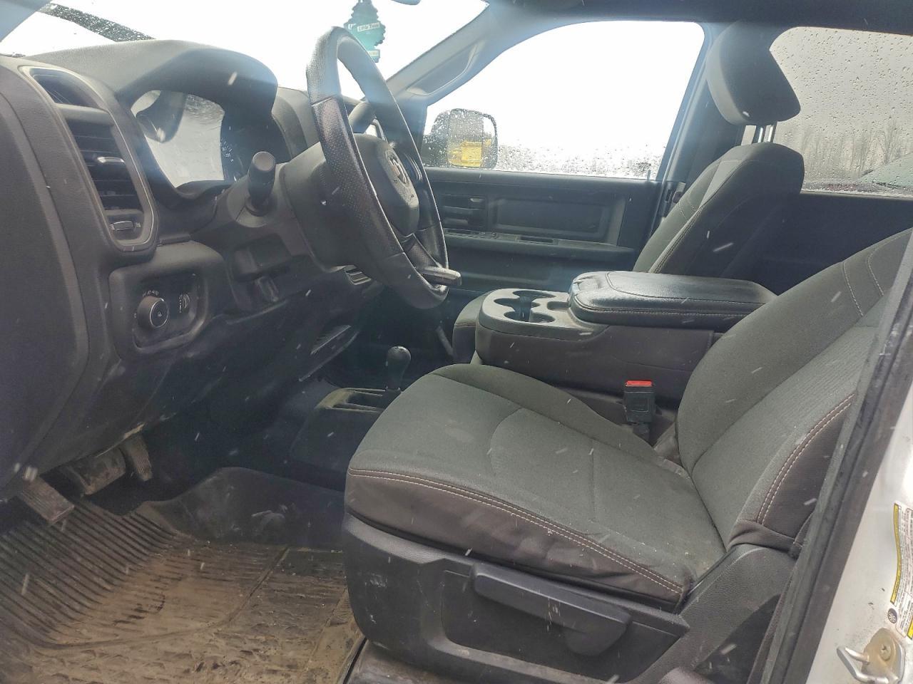 2022 Ram 2500 Tradesman - Фото 7