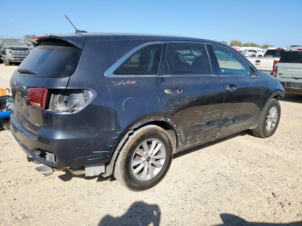 2019 Kia Sorento Lx V6 - Image 3