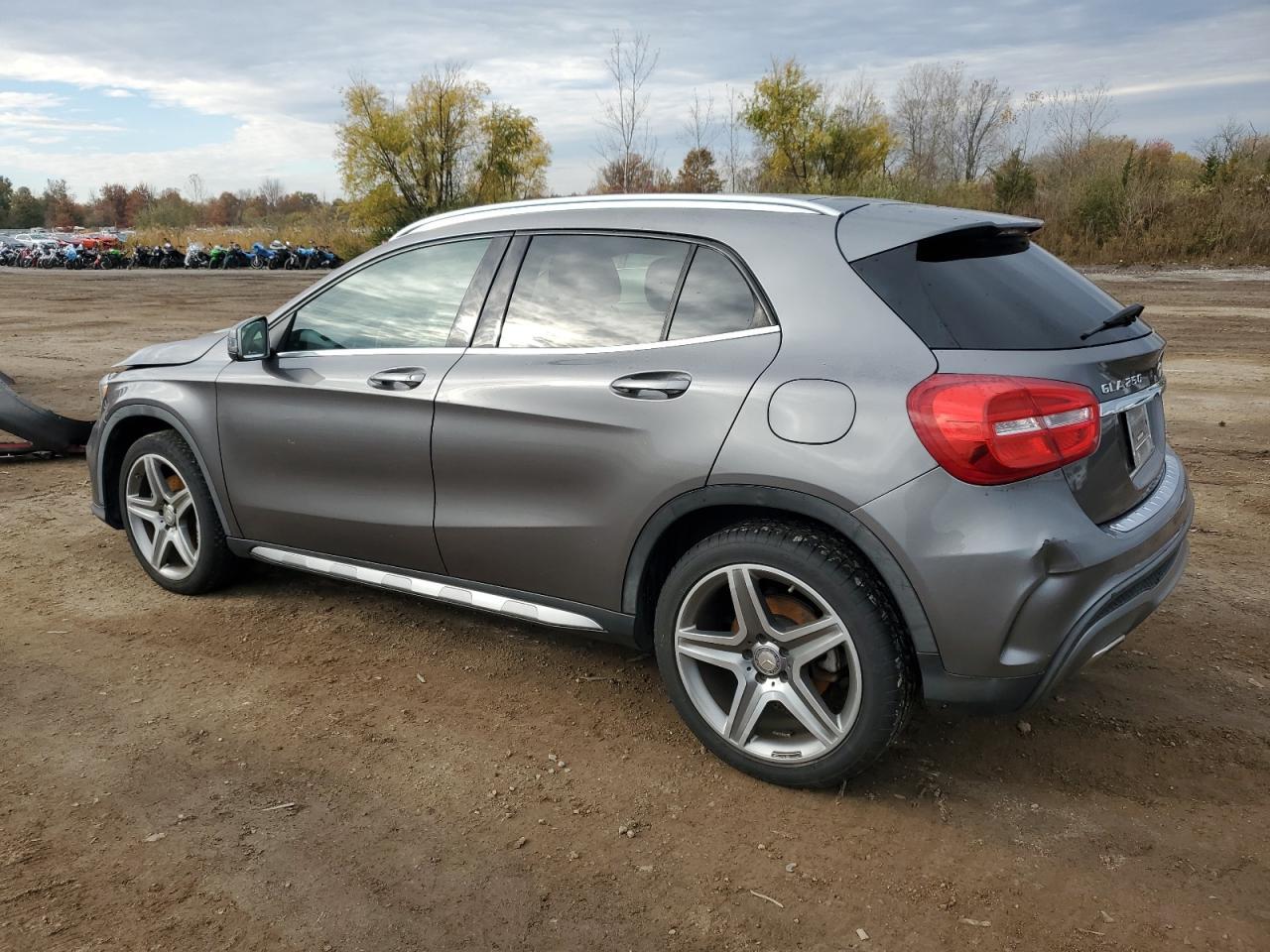 2015 Mercedes-Benz Gla 250 4Matic - Image 2