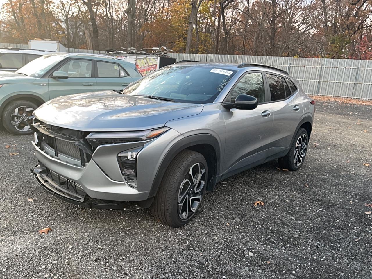 2025 Chevrolet Trax 2Rs - Image 2