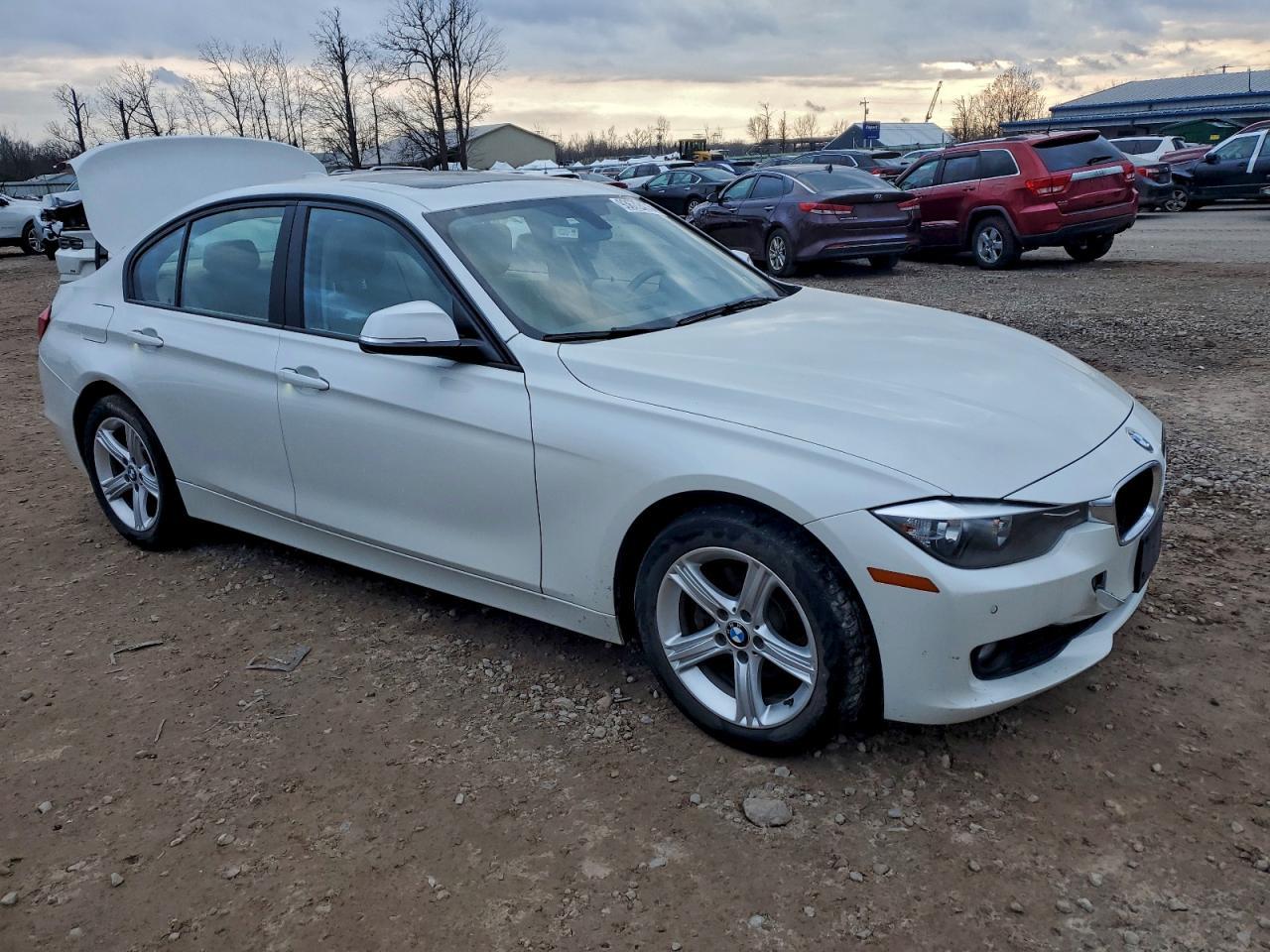 2015 BMW 320 I xDrive - Фото 4