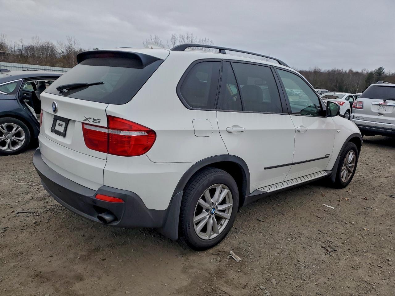 2009 BMW X5 xDrive30I - Фото 3