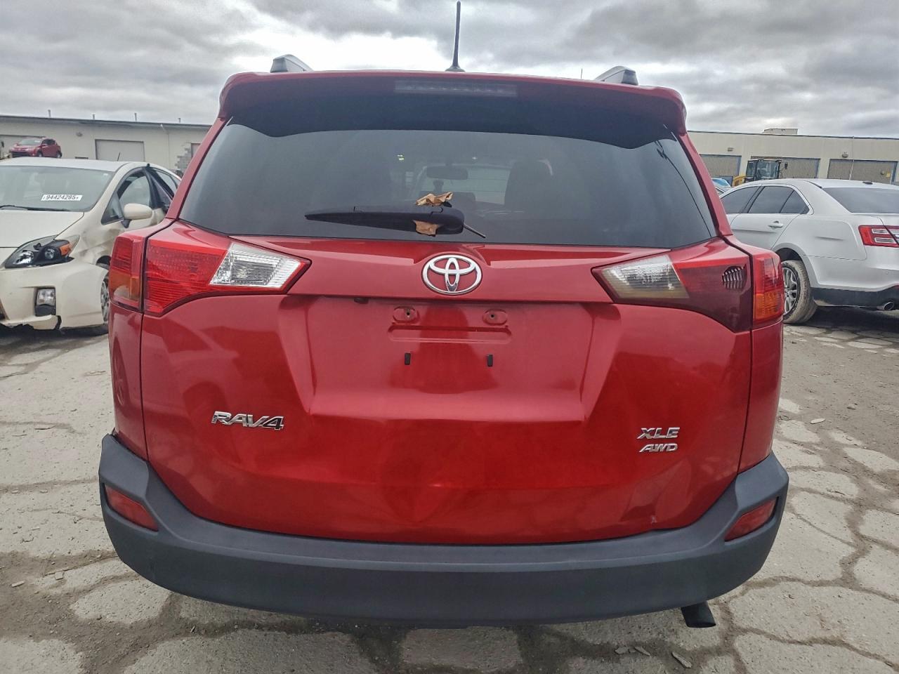 2015 Toyota Rav4 Xle - Image 6