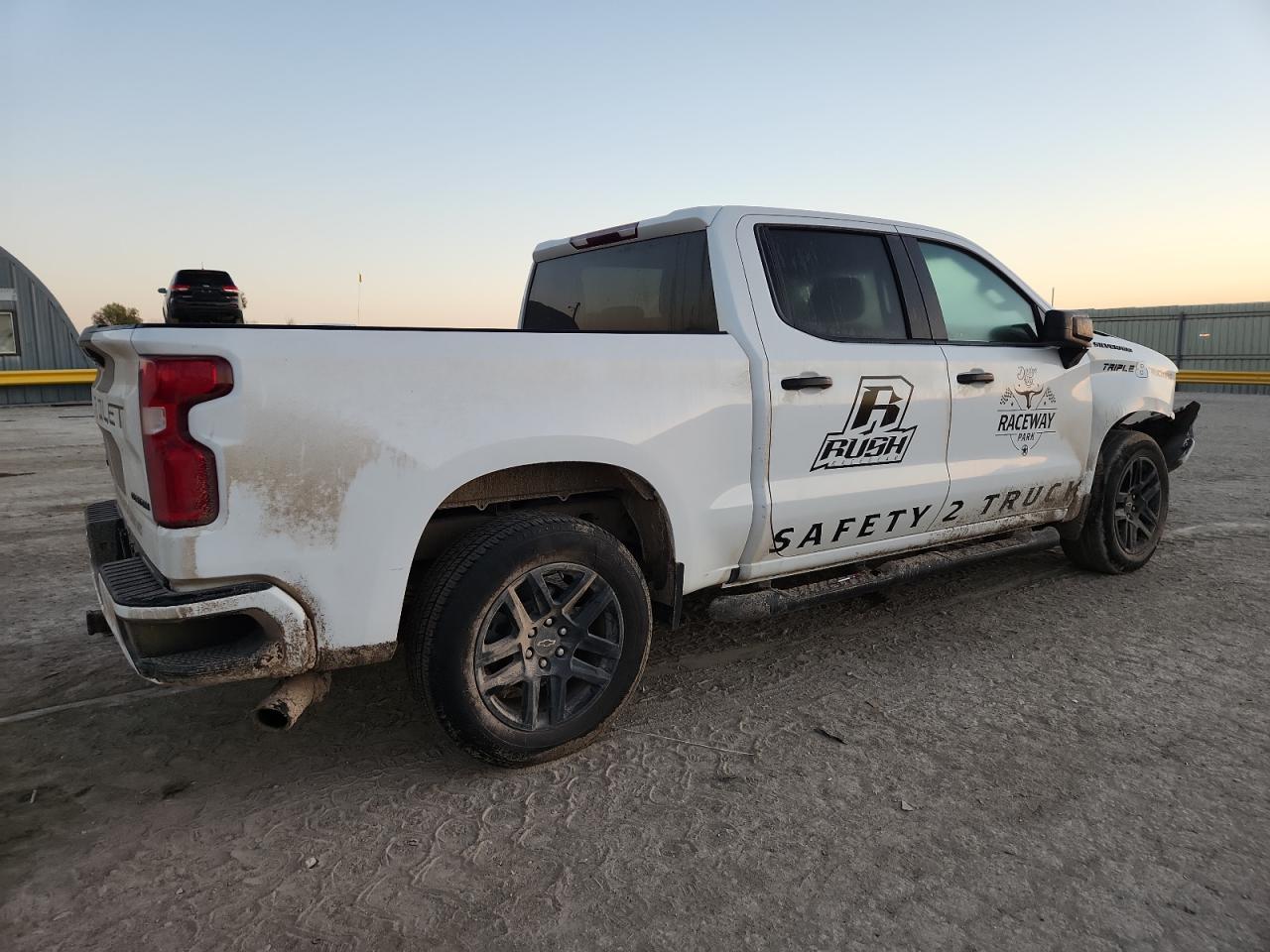 2022 Chevrolet Silverado Ltd K1500 Custom - Фото 3