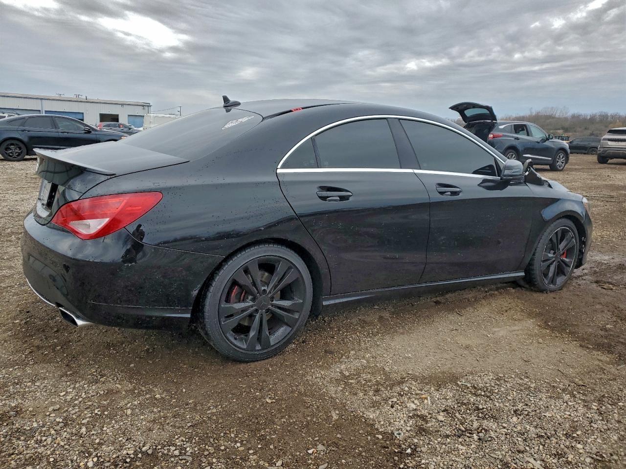 2016 Mercedes-Benz Cla 250 - Фото 3