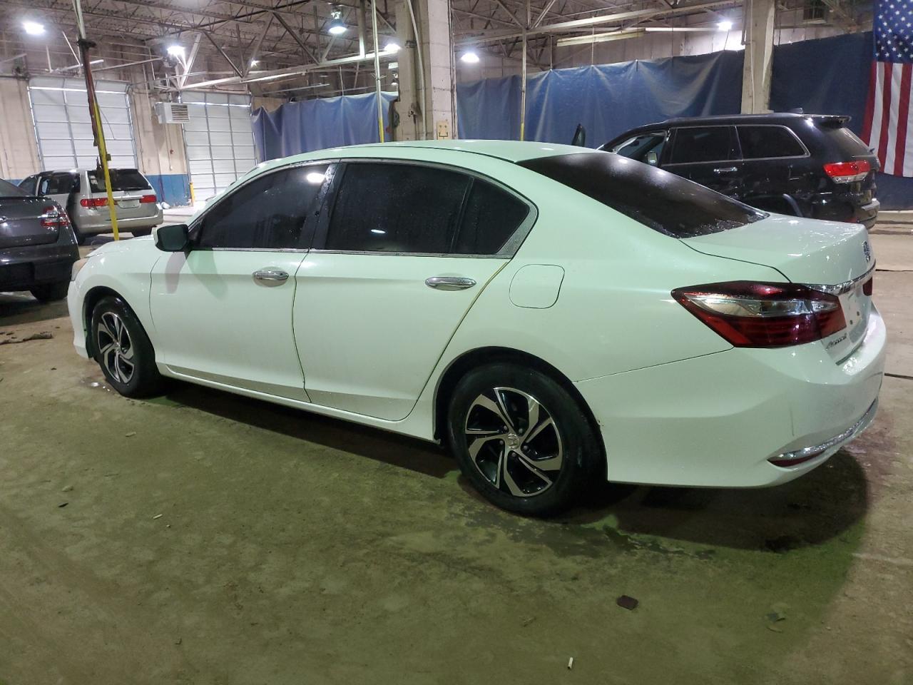 2017 Honda Accord Lx - Фото 2