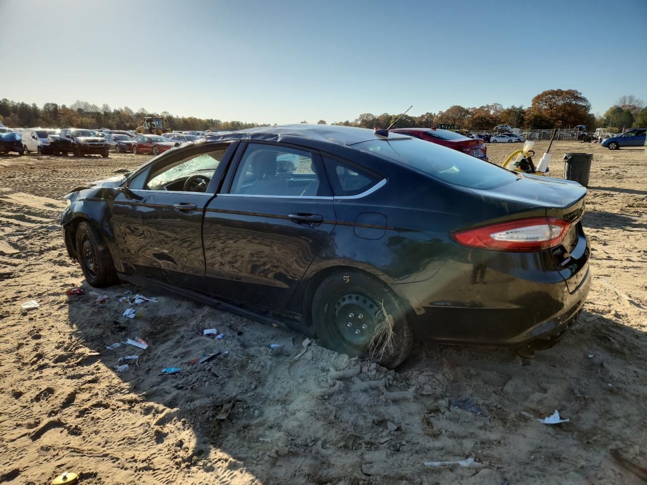 2013 Ford Fusion S - Фото 2