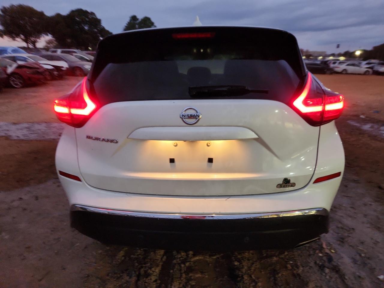 2020 Nissan Murano S - Фото 6