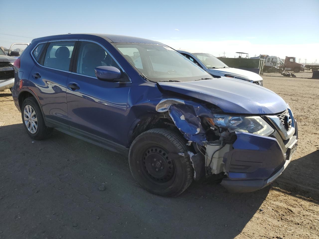 2017 Nissan Rogue S - Image 4