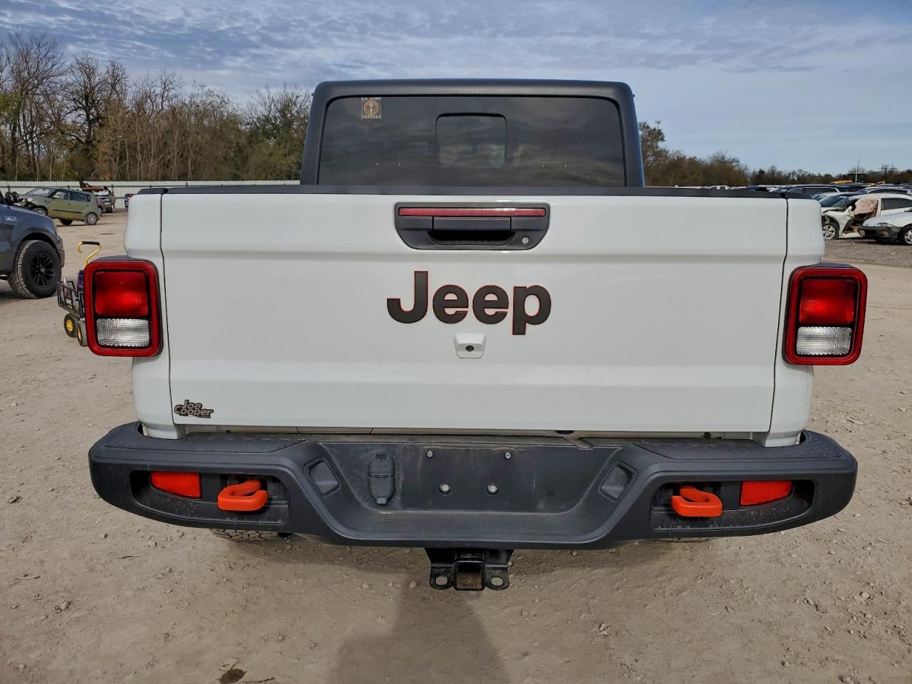 2023 Jeep Gladiator Mojave - Image 6