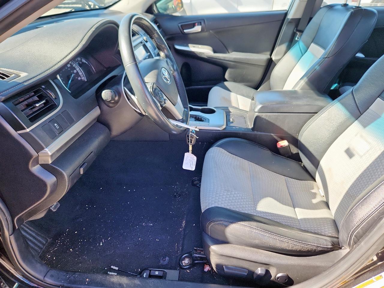 2014 Toyota Camry L - Фото 7