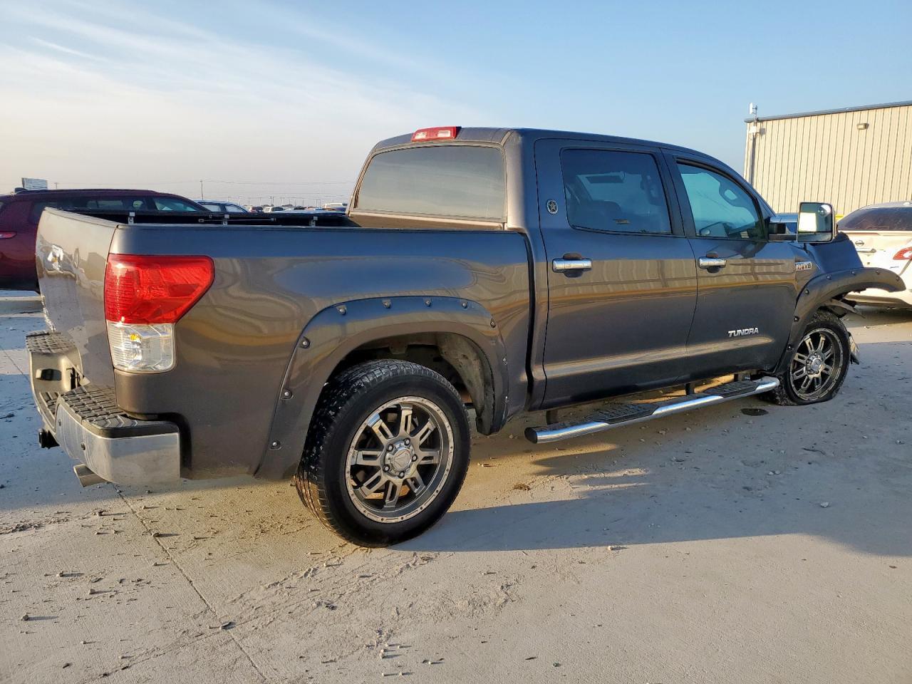 2012 Toyota Tundra Crewmax Sr5 - Image 3